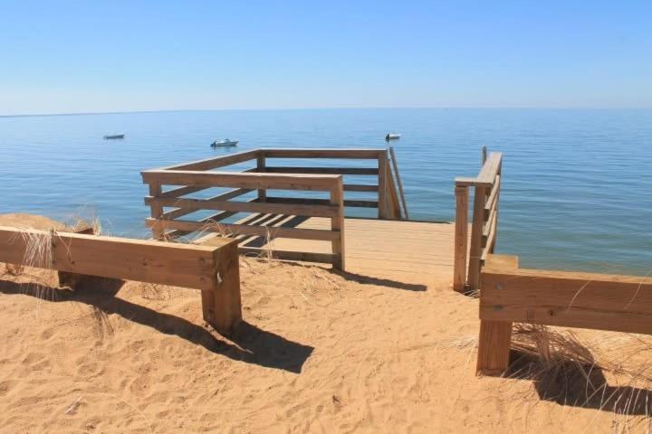 2-Min Walk To The Beach Dog Friendly Истхам Екстериор снимка